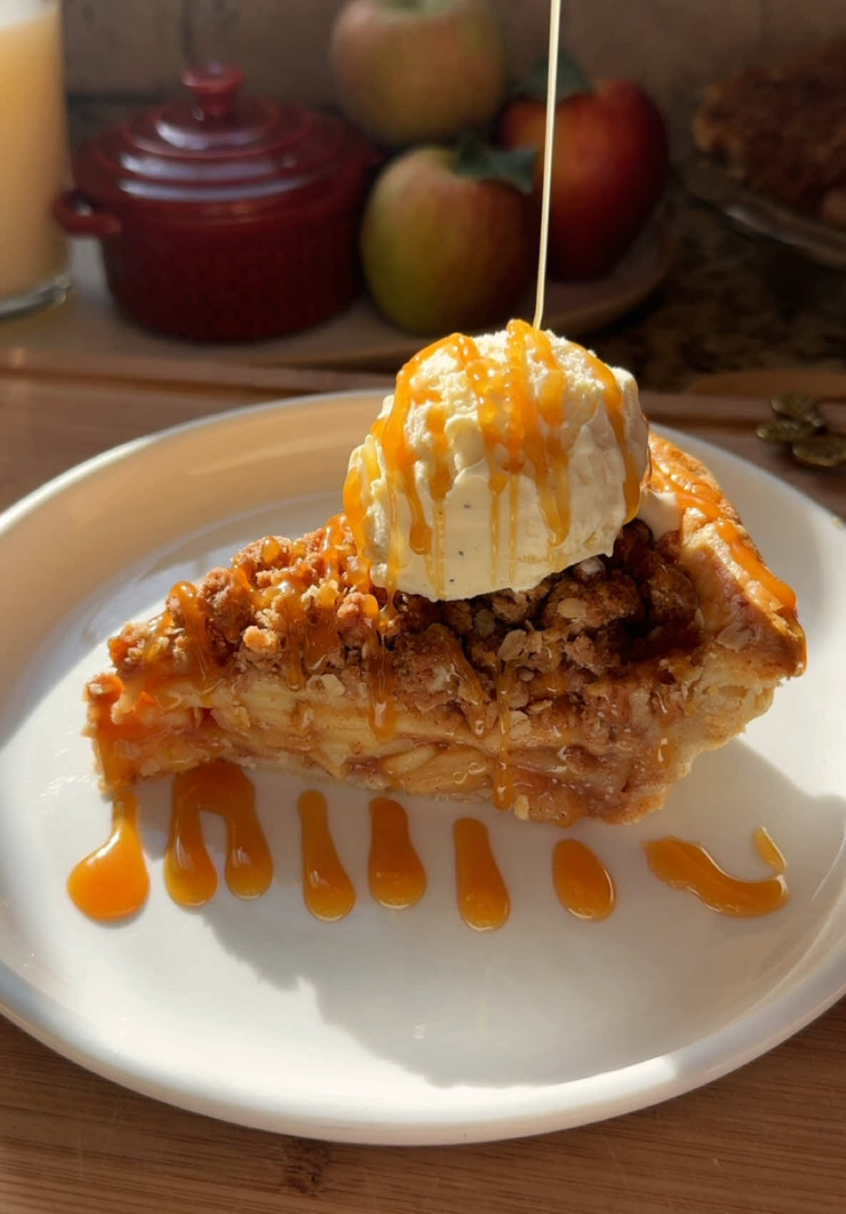 Apple Crumble Pie