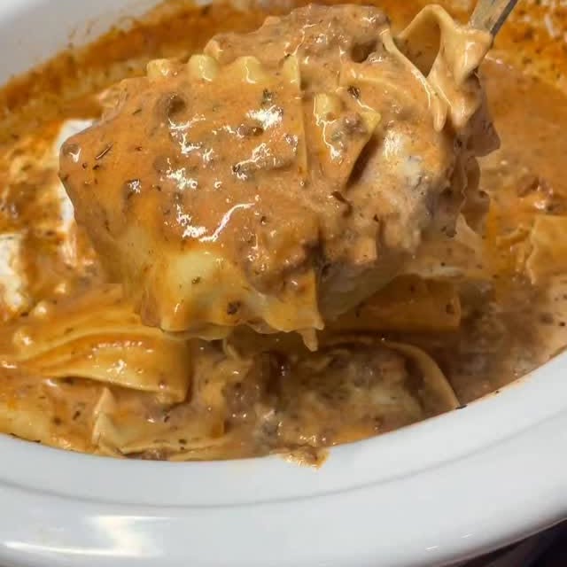 Crockpot Lasagna