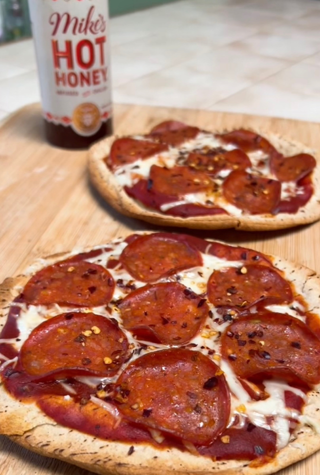 Low Calorie Personal Pizzas!