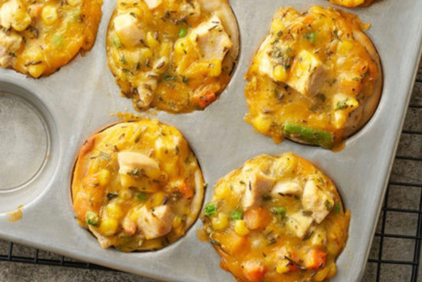 Mini Chicken Pot Pie Bites