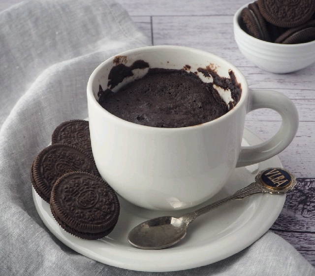 Oreo Mug Cake