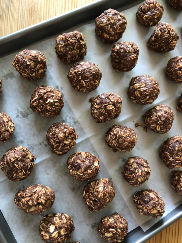 Healthy No Bake Energy Balls