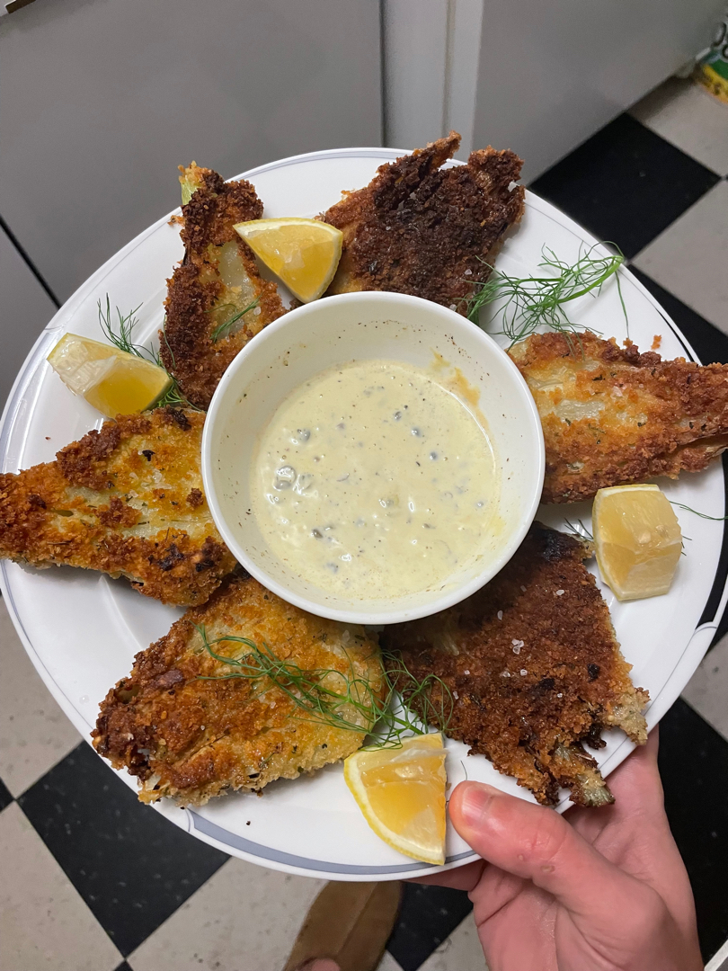 Fried fennel (finicchio fritto)