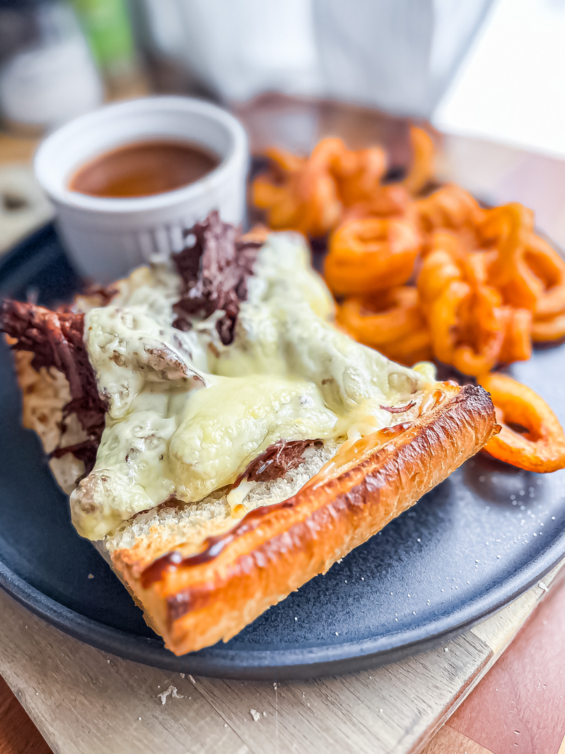 Open Faced Roast Beef Sandwiches
