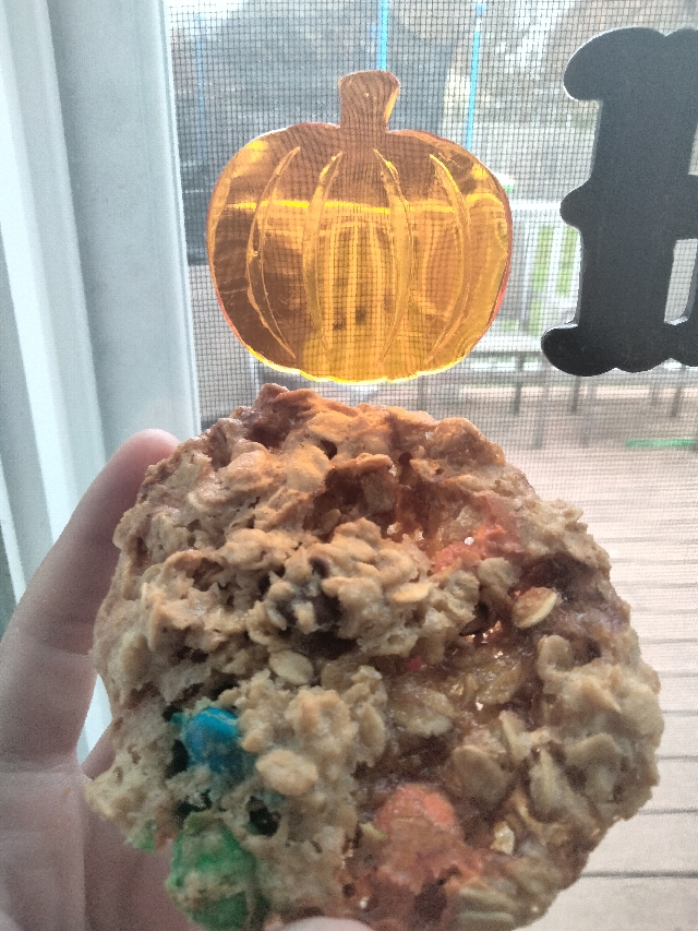 Monster cookies