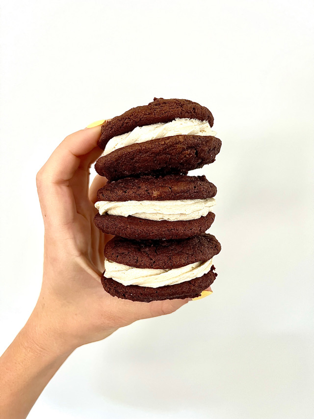 Brownie cookie dough sandwiches