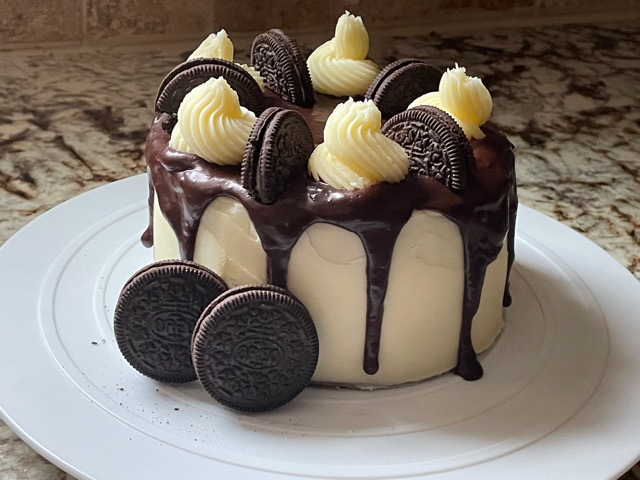 Cookies and Cream Cake