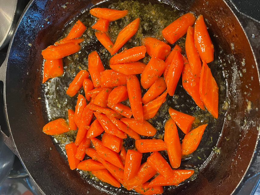 Honey Garlic Glazed Carrots