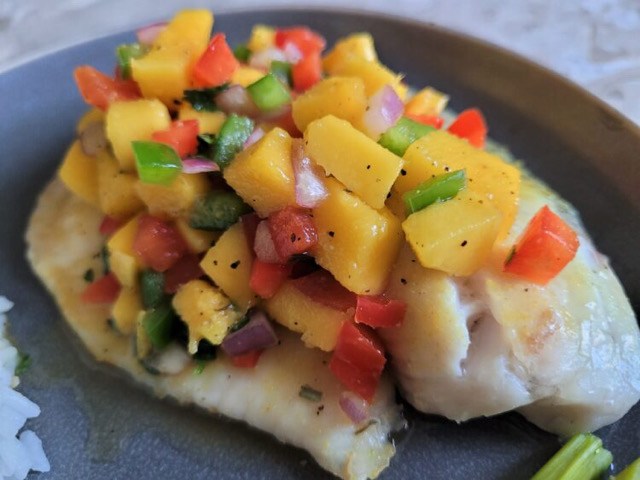 Mango-Jalapeño Tilapia