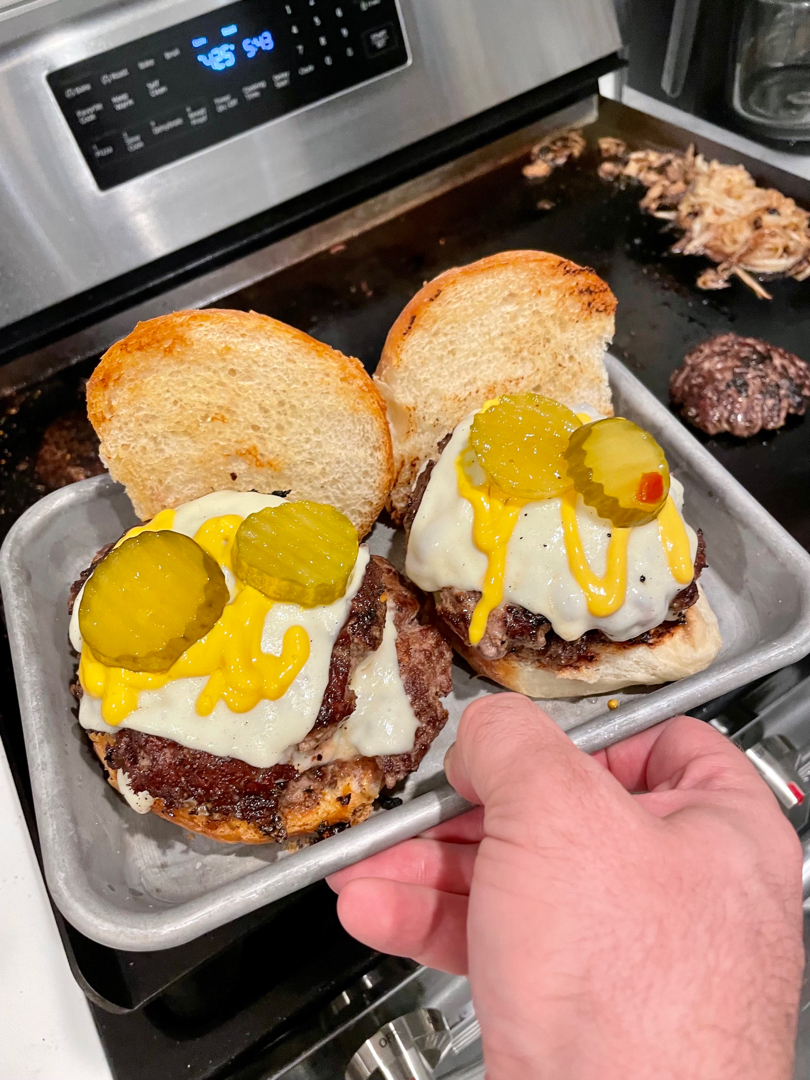 Smash burgers