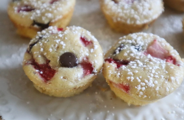 Strawberry Chocolate Chip Pancake Bites