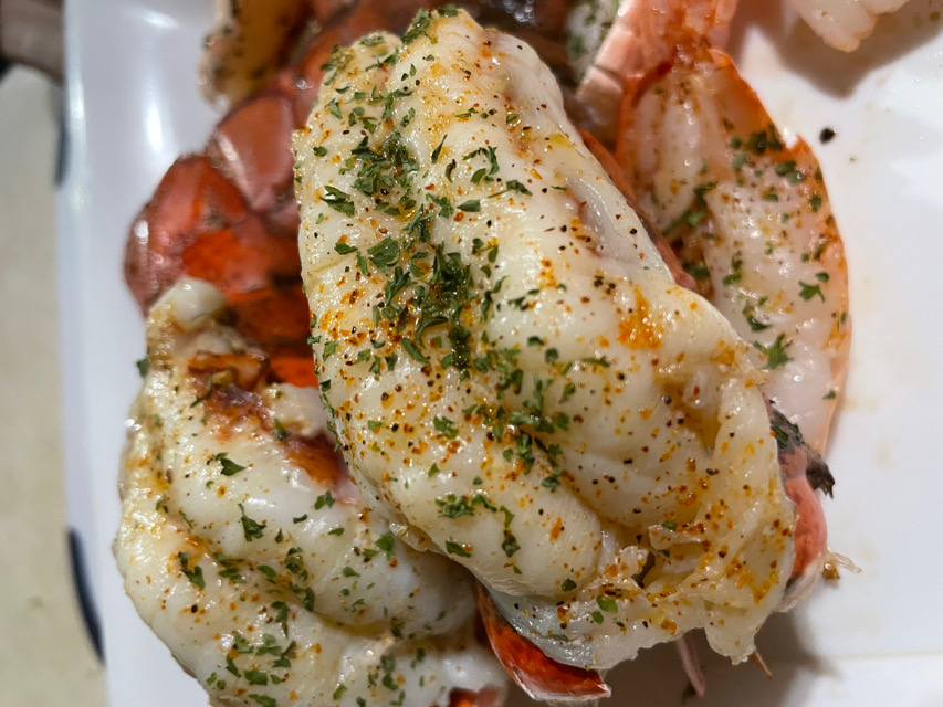 Cajun Butter Seafood Pasta 🦞