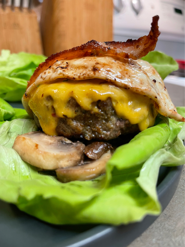 Breakfast Hatch Green Chili Keto Burger