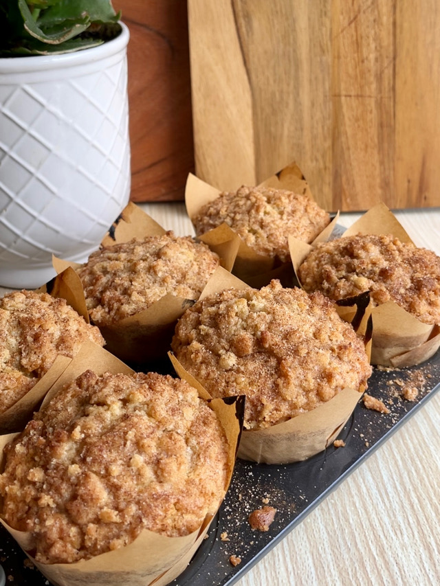 Crispy Coffee Cake Muffins