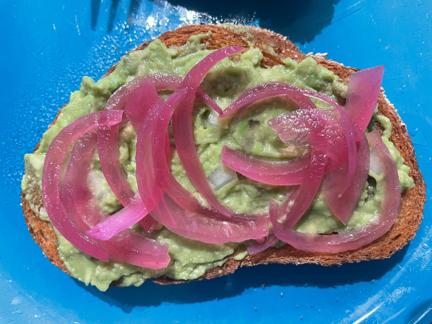 Avocado toast w/ Pickled onions