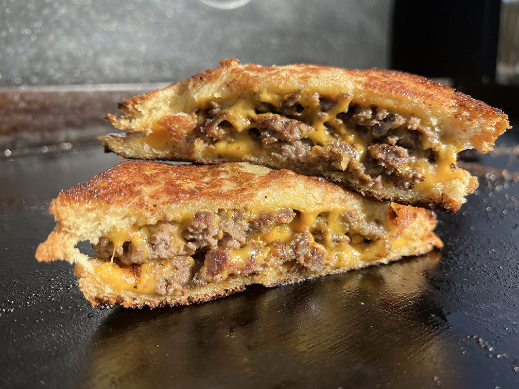Grilled Cheese Smash Burgers (Patty Melt)