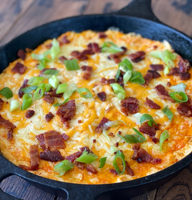 Skillet Buffalo chicken dip