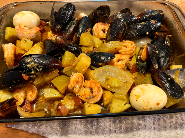 Quick seafood boil