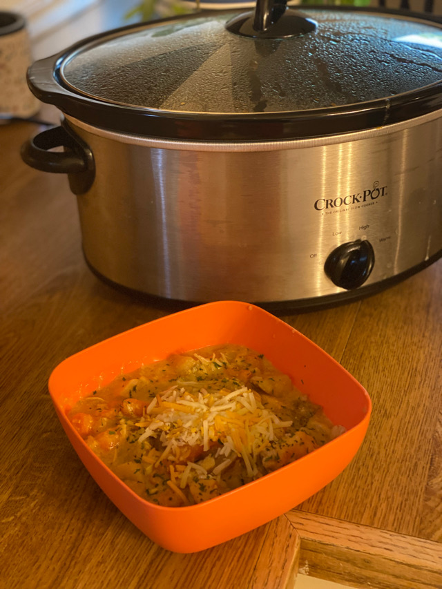 Crockpot Chicken & Taters