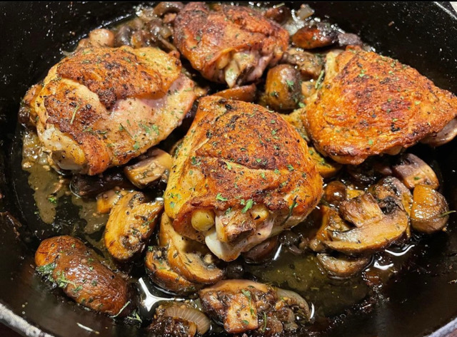 Chicken Thighs n Mushrooms