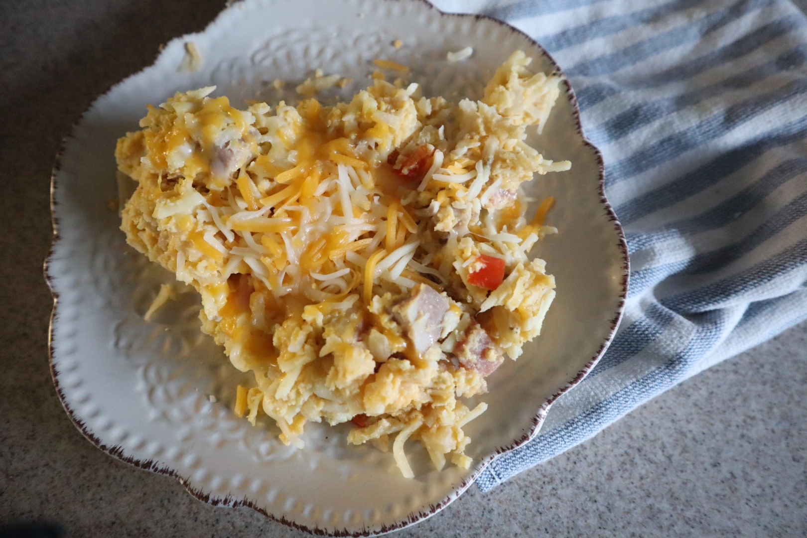 Slow Cooker Ham & Hashbrown Casserole