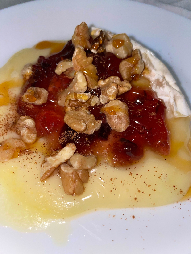 Brie w/ Fig Jam