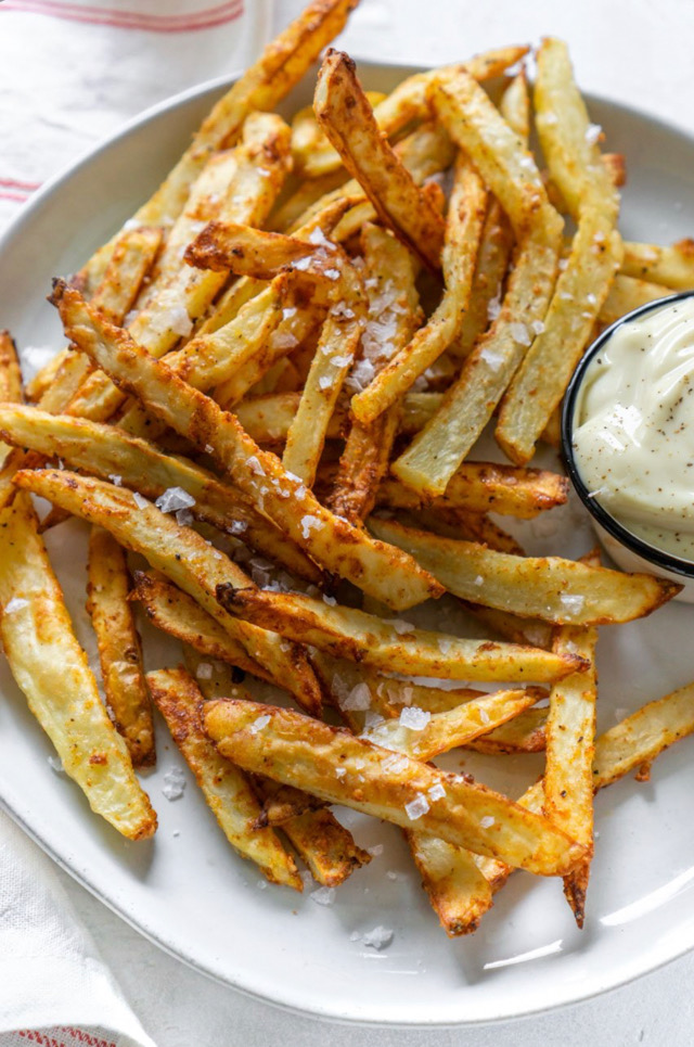 Homemade Garlic Parmesan air fryer fries