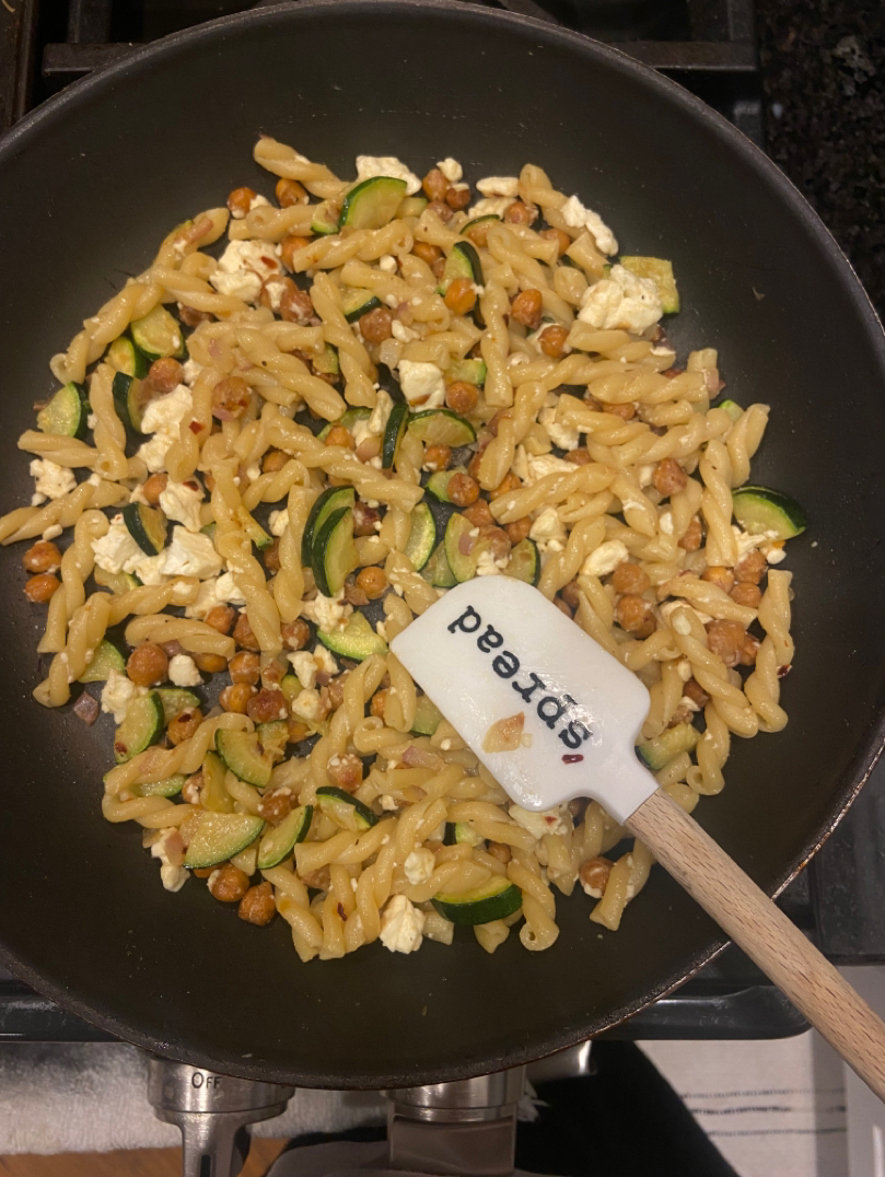 Vegetarian feta pasta