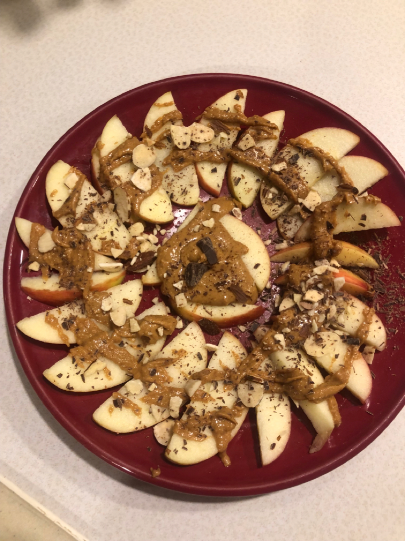 Peanutbutter apple snack
