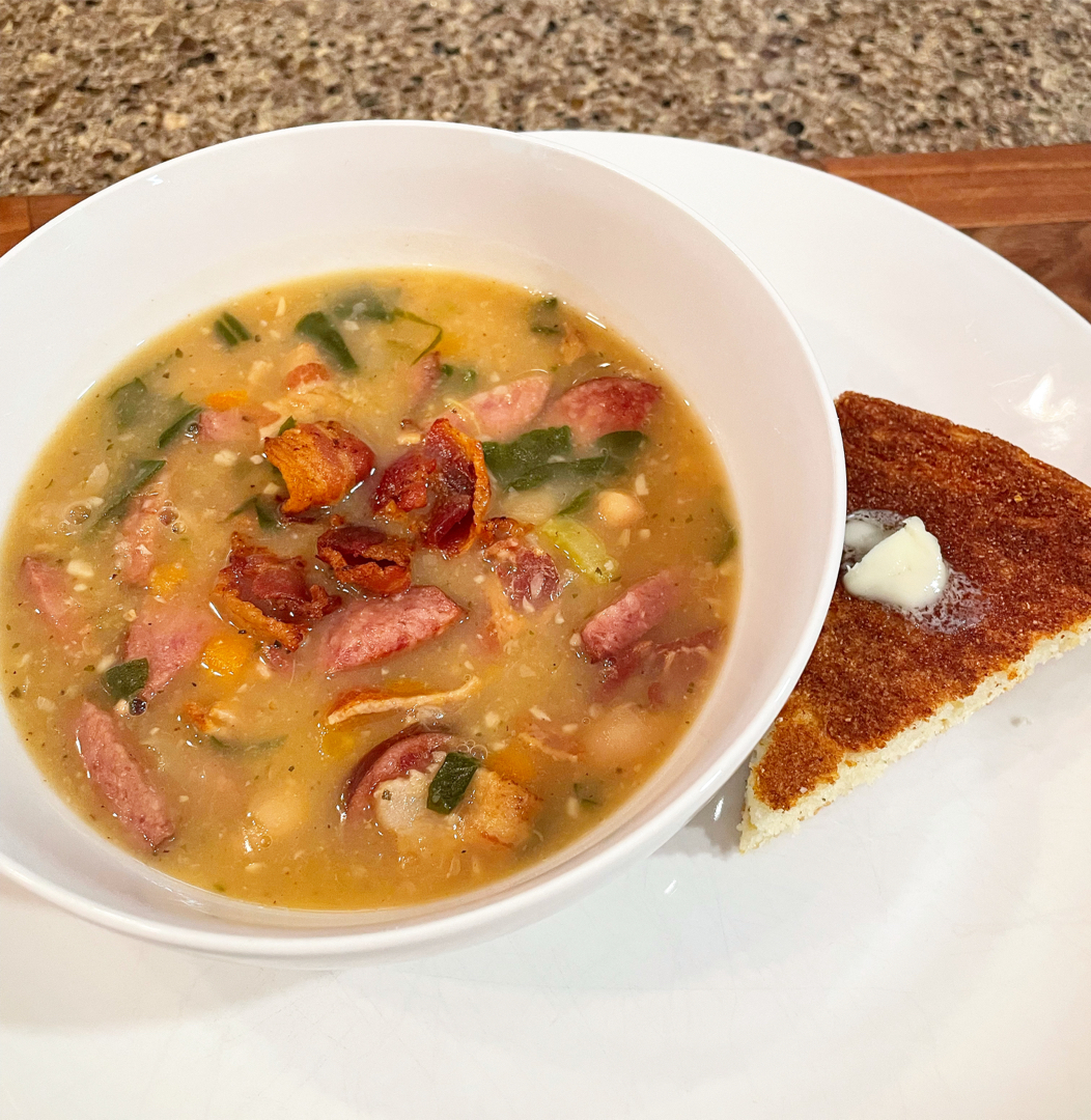 Slow Cooker White Bean Soup