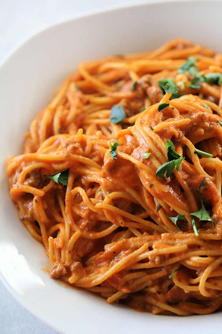 Creamy Instant Pot Spaghetti