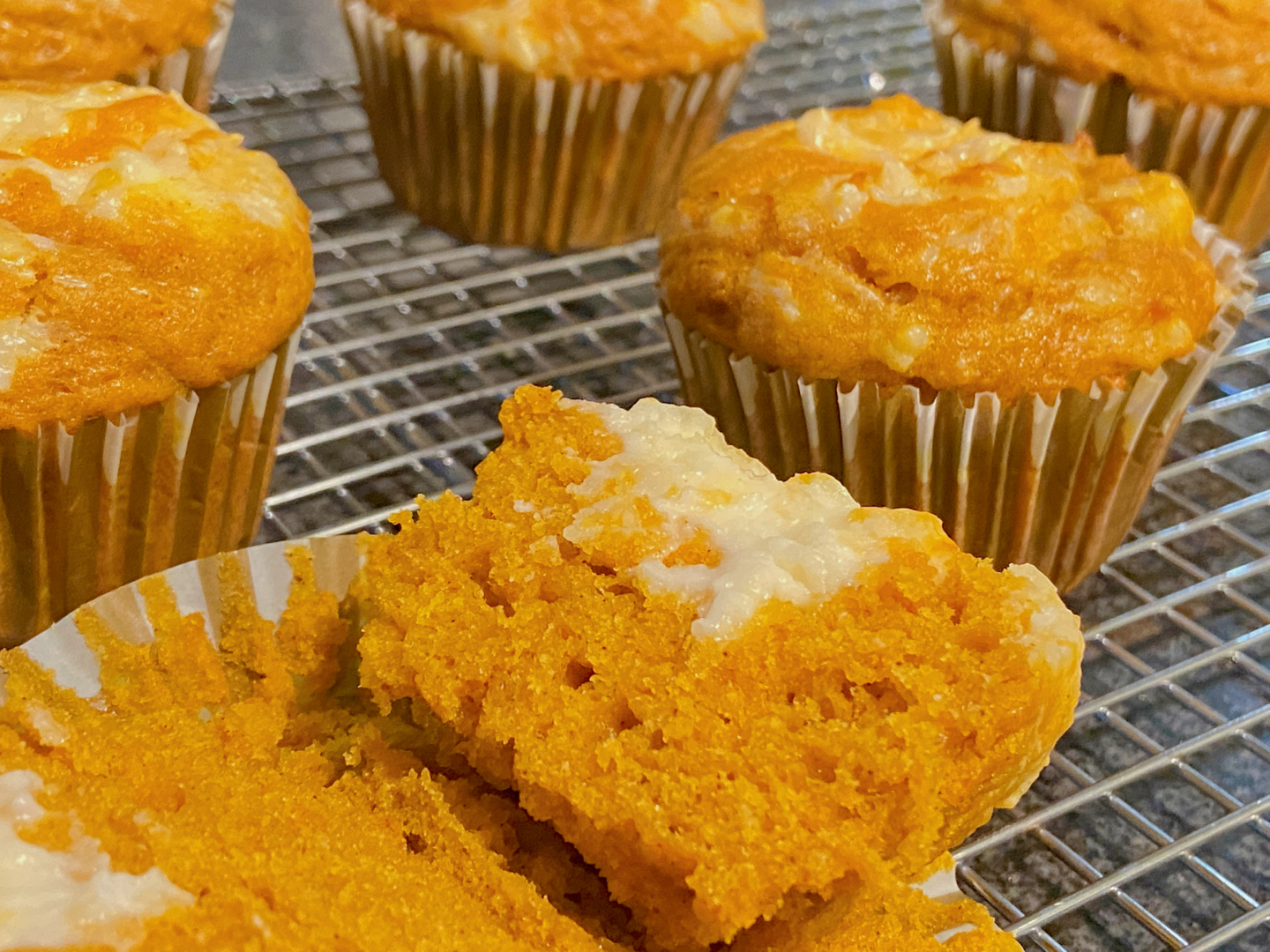 Pumpkin Muffins w/ Cream Cheese Filling