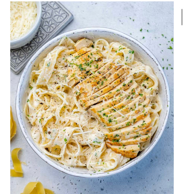 Healthy Fettuccine Alfredo