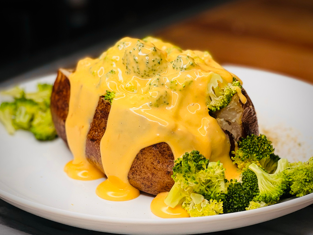 Cheesy Broccoli Potatoes