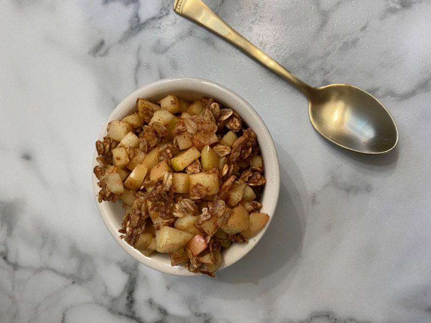 Stove top apple crisp