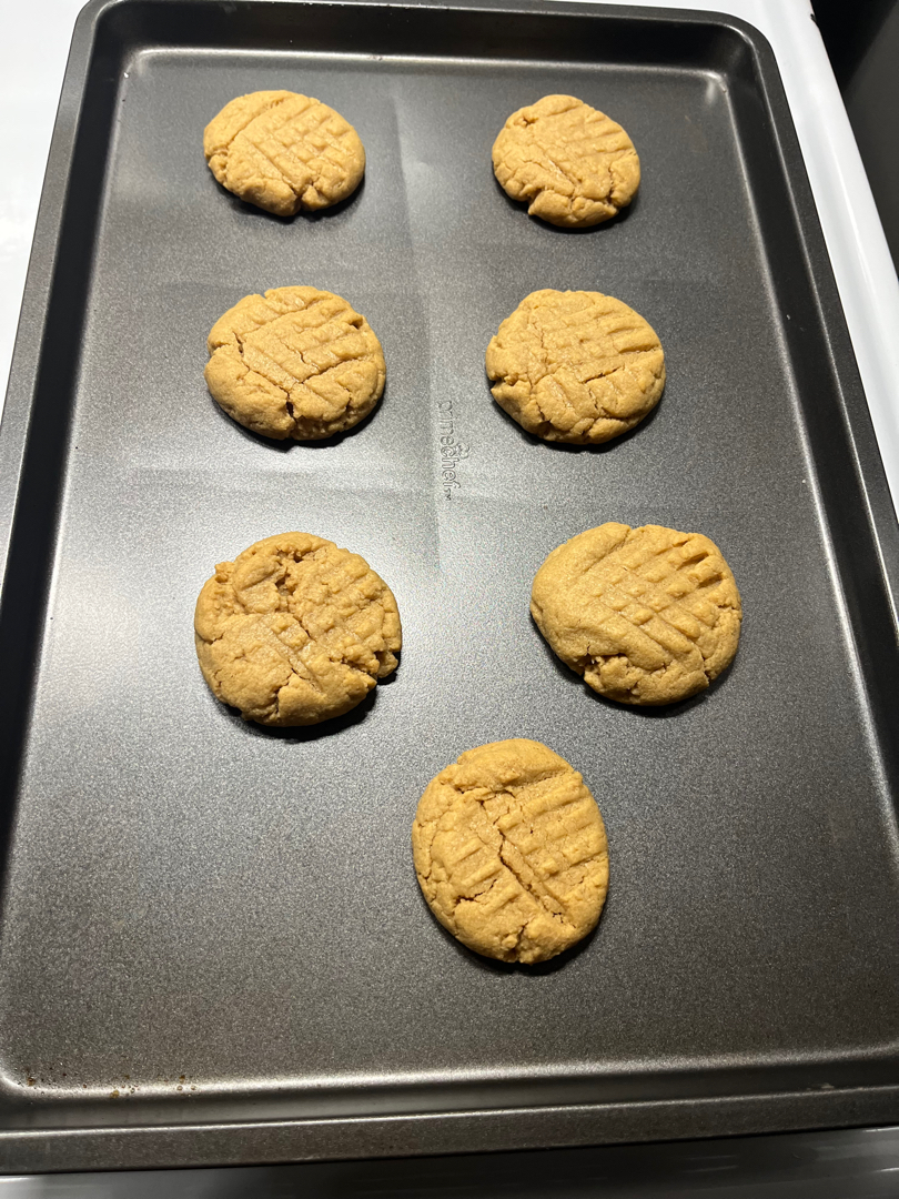 4 Ingredient Peanut Butter Cookies