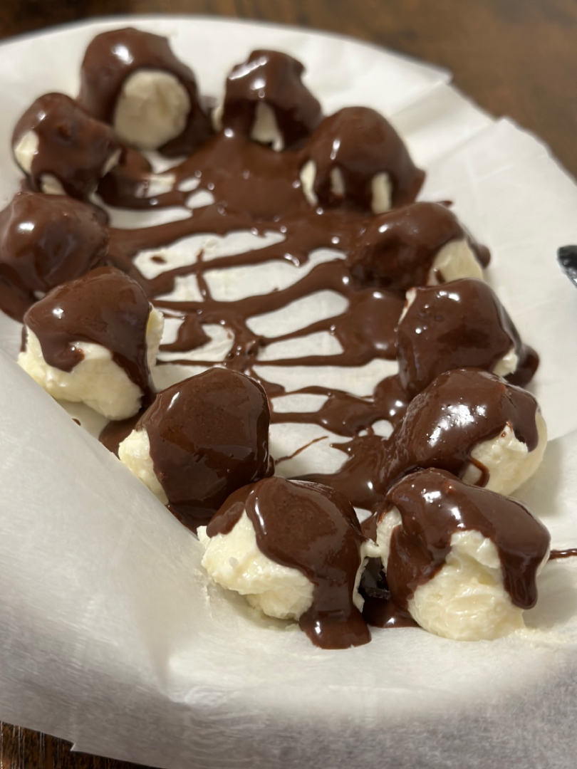 Keto Cheesecake fat bomb
