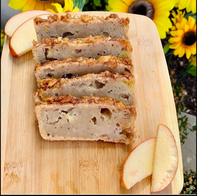 VEGAN APPLE BREAD