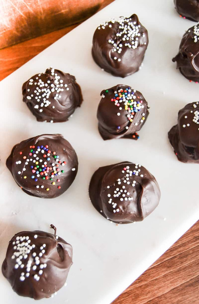 Oreo cake pops