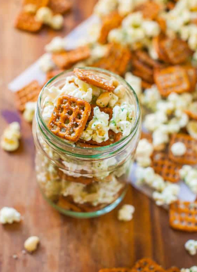 Parmesan ranch snack mix