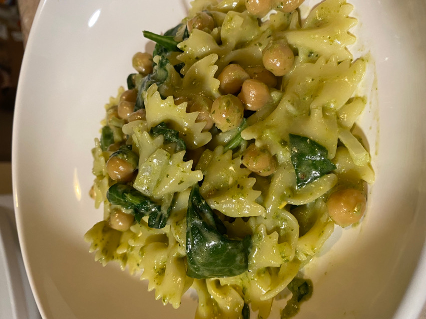 Creamy Pesto Chickpea Pasta