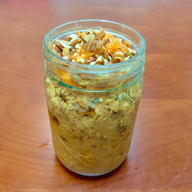 Carrot Cake Overnight Oats 🥕🍰🫙