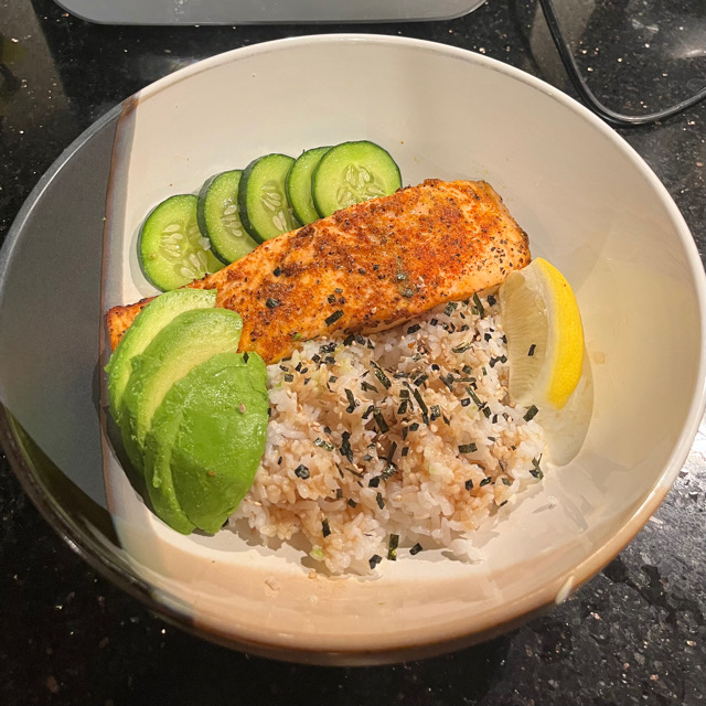Healthy Salmon Bowl
