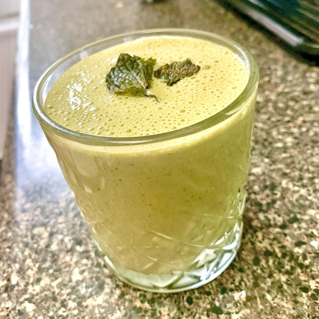Mint Chocolate Protein Smoothie 🍃🍫