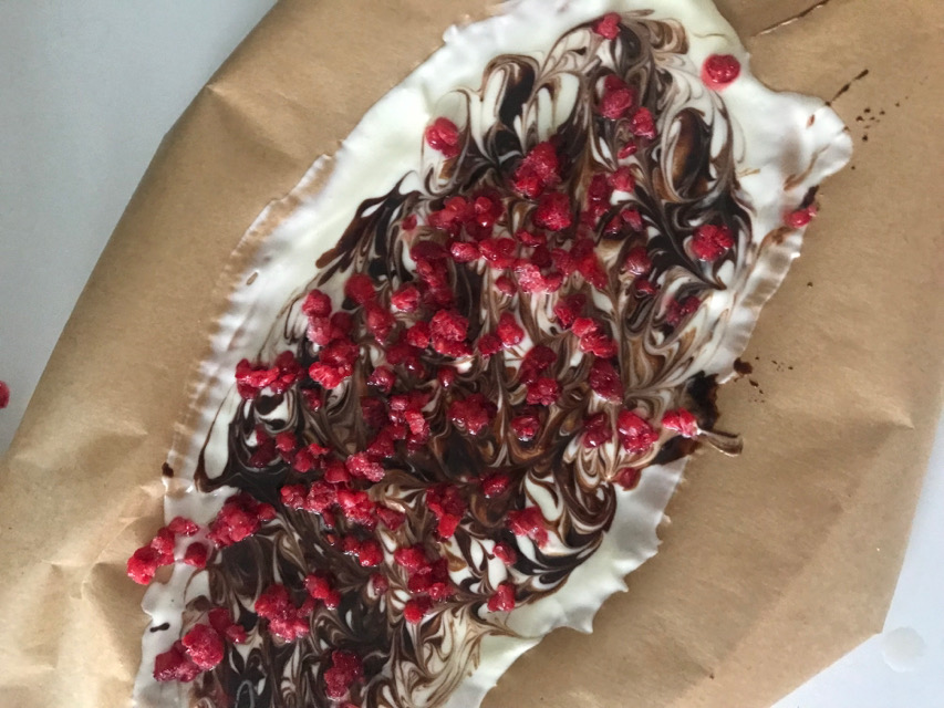 Yogurt bark