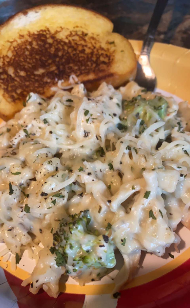 Crockpot Italian chicken w/ broccoli