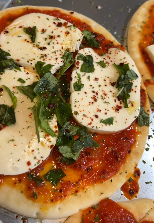 Super simple pizza/sauce