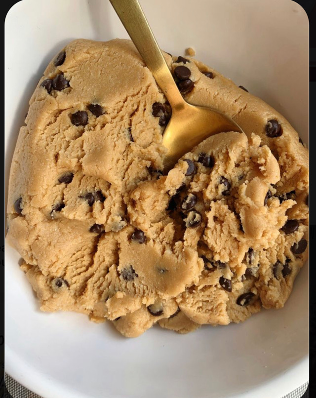 Healthy edible cookie dough