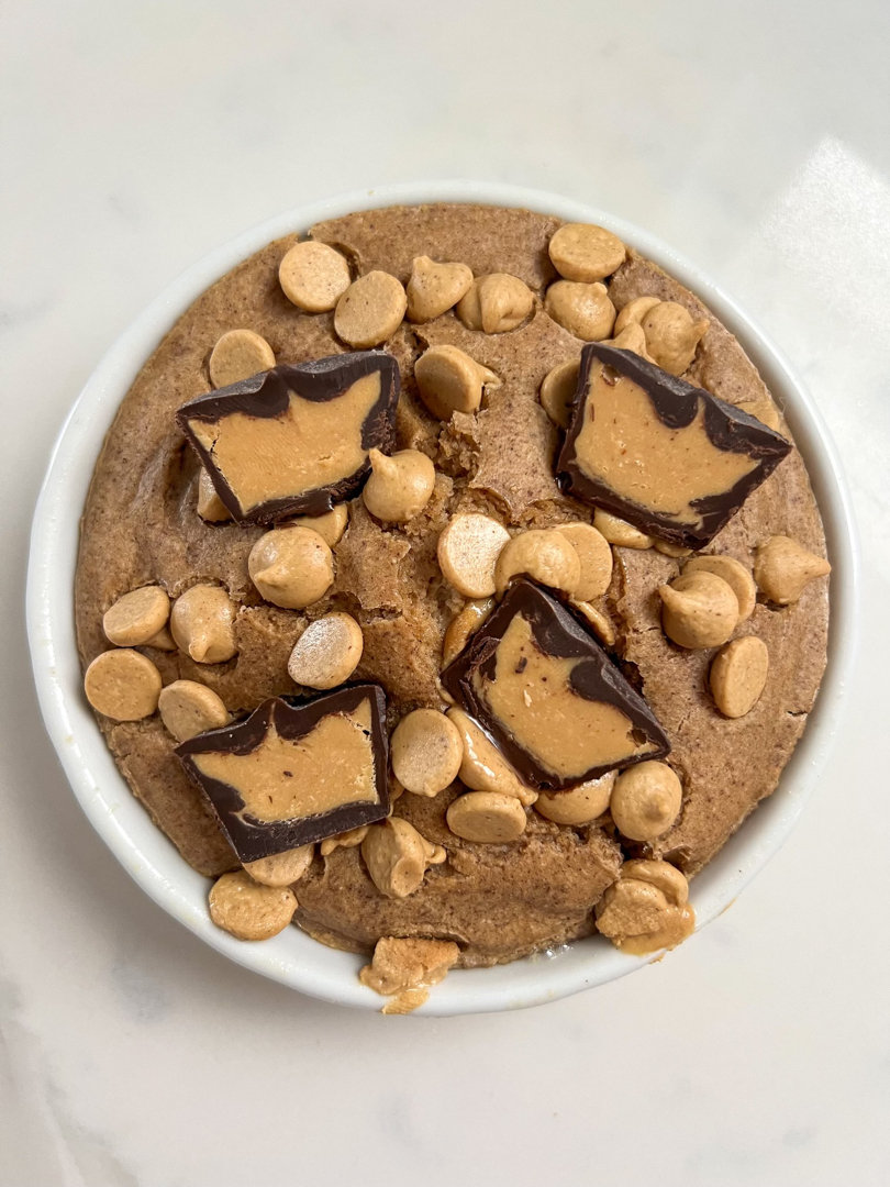CRUMBL COOKIE peanut butter baked oats!