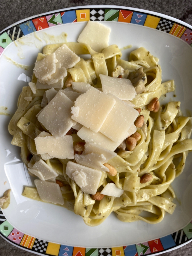 Creamy mushroom pasta